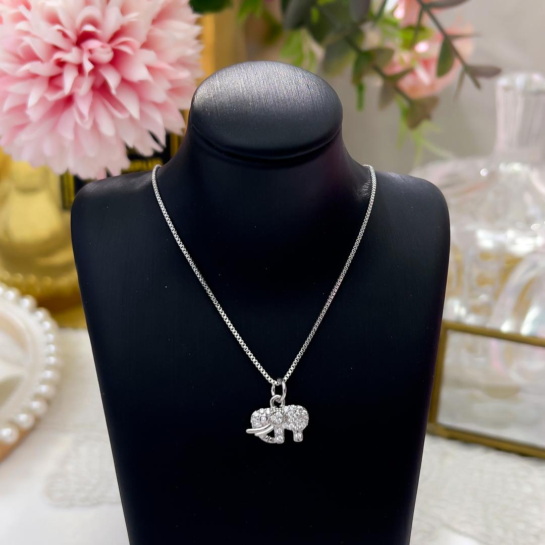 CAD18 - Piedras Bellisimas